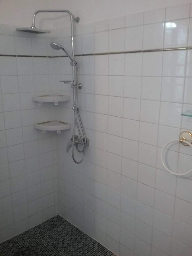 La Roseraie Aytré Exteriör bild